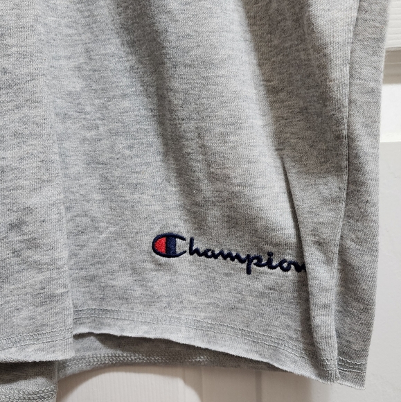 Champion shorts - Picture 2 of 6